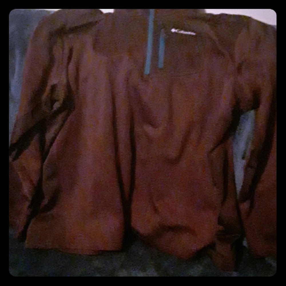 Columbia pullover